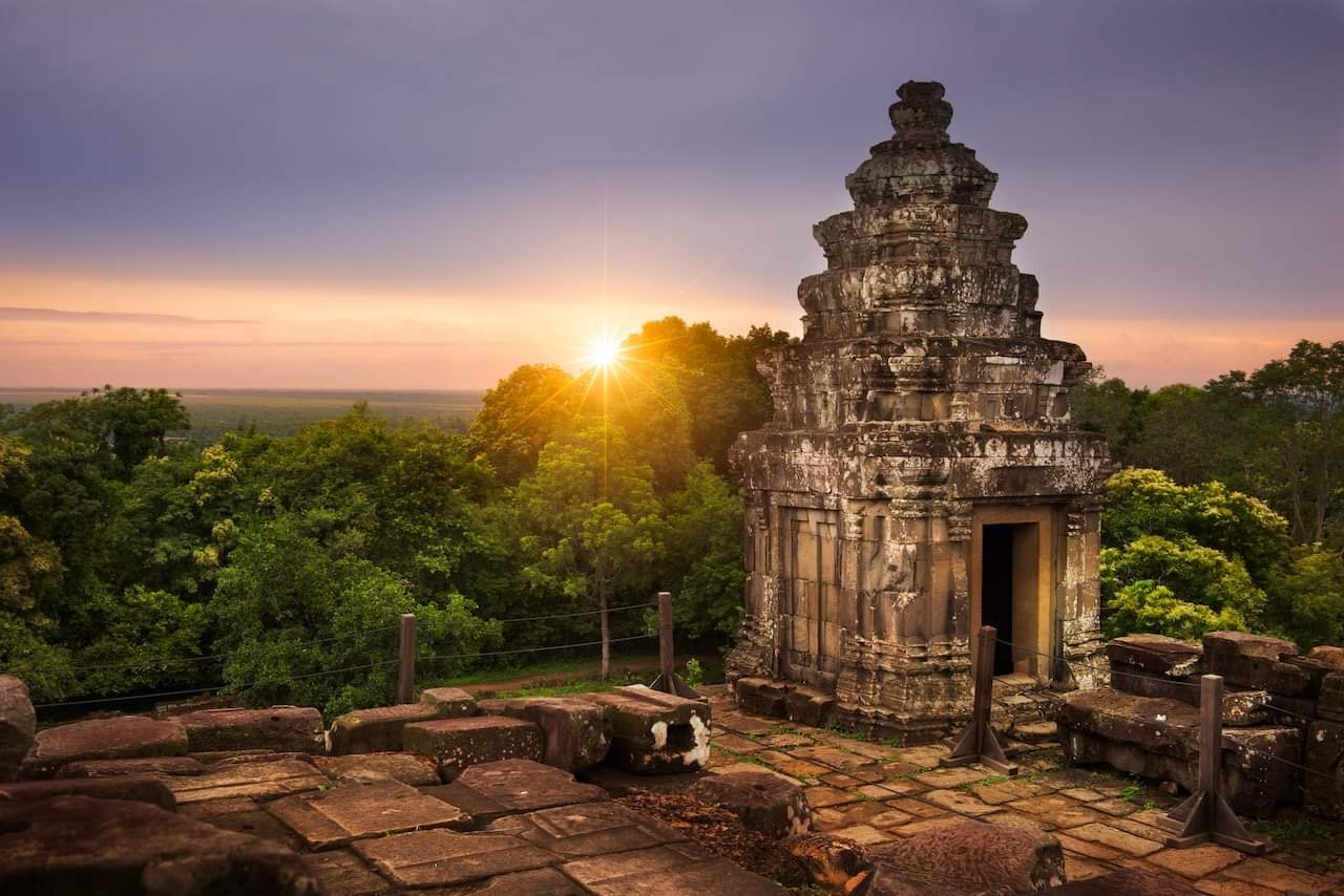 Lever de soleil à Angkor Wat : la merveille du Cambodge
