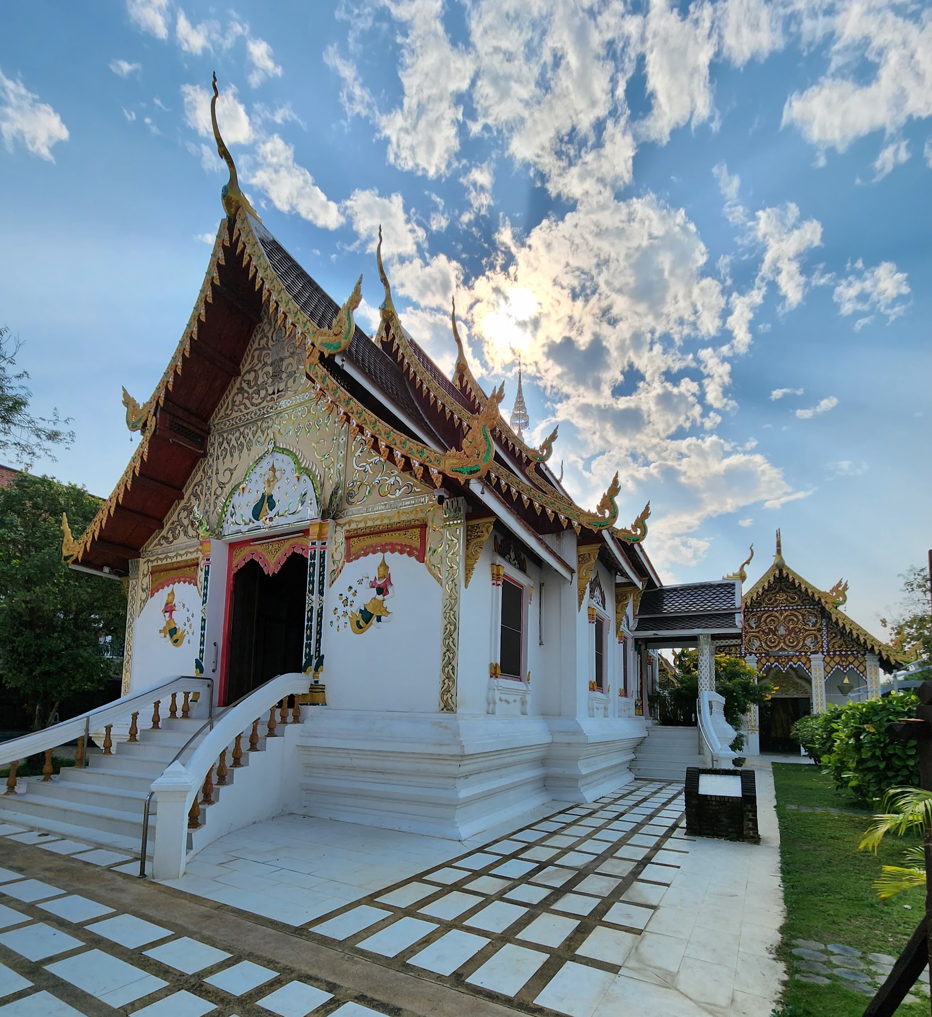 Warorot Market, Chiang Maï — à l'aube, le bol de khao tom que les habitants gardent pour eux
