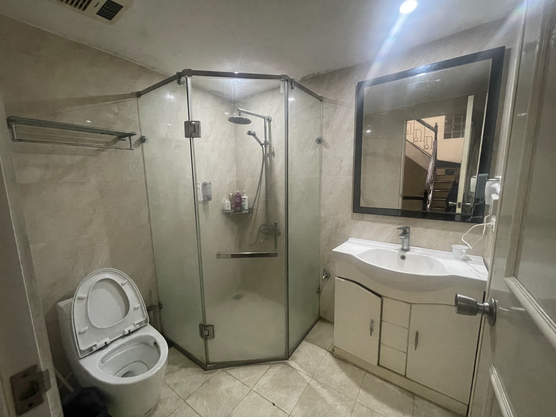 Diamond Hotel 