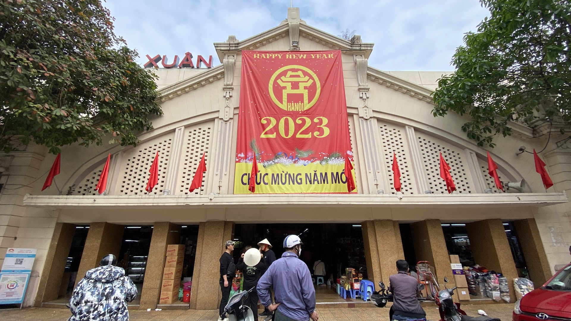5h du matin à Hanoï : le bol de phở que les touristes ne voient jamais