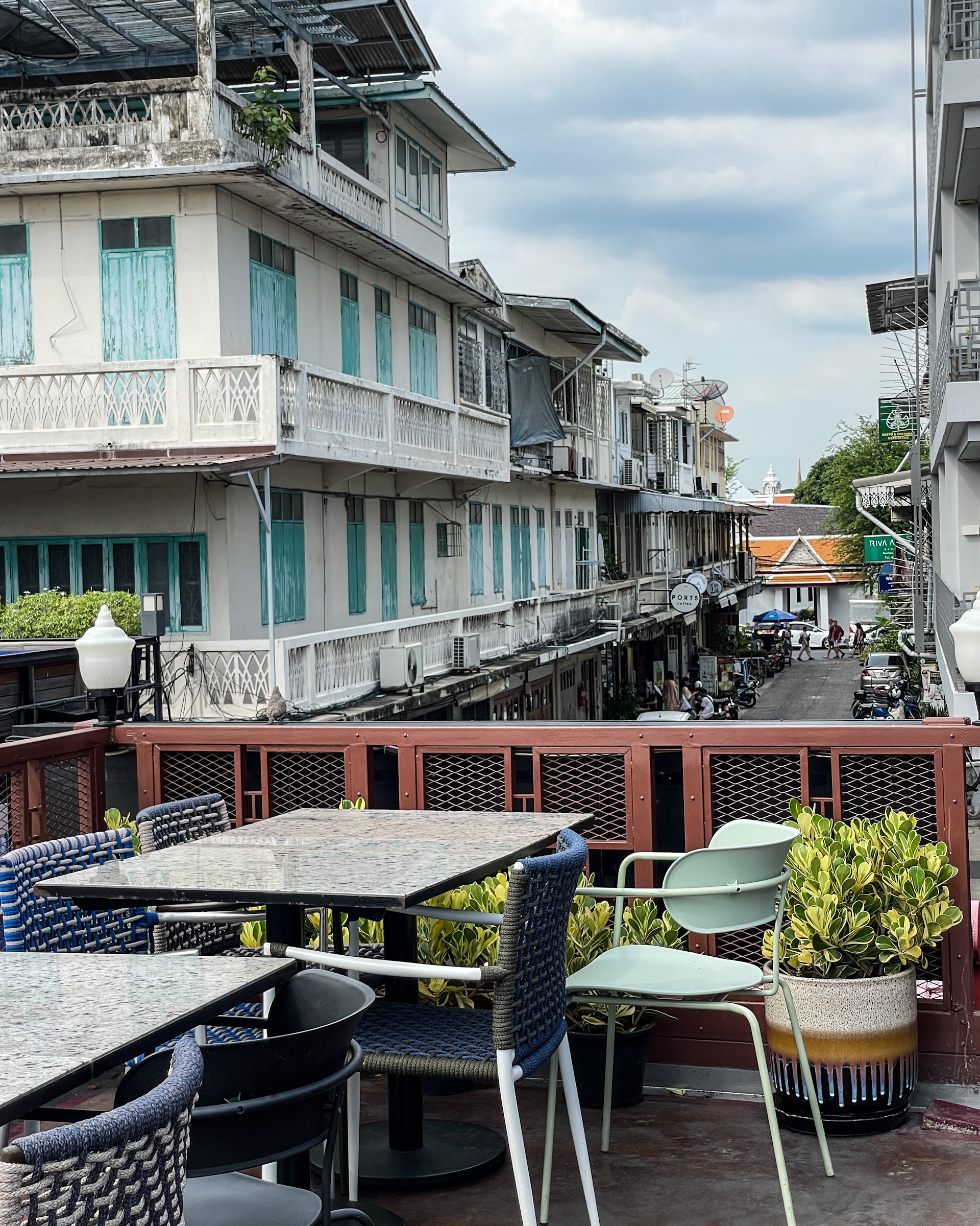 Pak Khlong Talat, Bangkok — 4h du matin, le marché aux fleurs qui éveille la ville